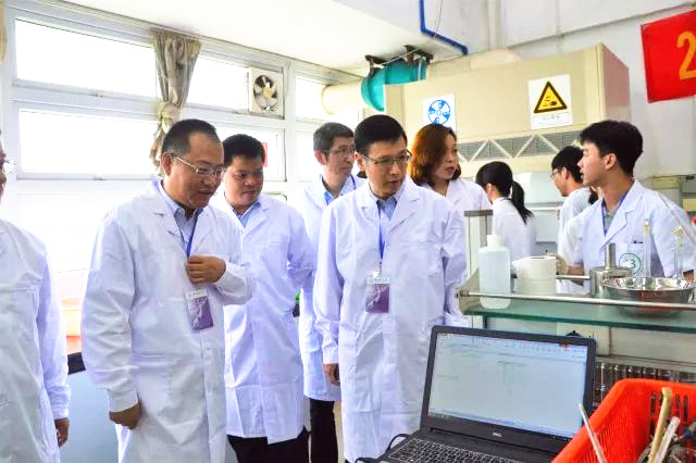 伟德victor1946员工荣获广东省生物化学实验技能大赛二等奖03.jpg